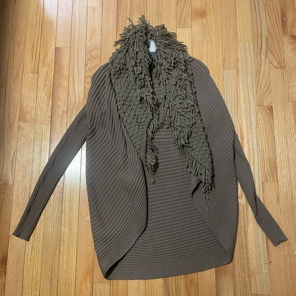 NWT Tracy M Brown Cardigan Size Medium